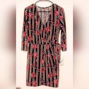 New with Tag, Floral Dress in Black with Red Blooms, Small, By Massini $30 Tag